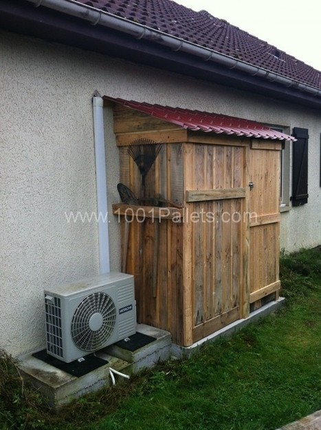 Wood Pallet Garden Shed