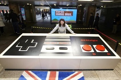 World&rsquo;s Largest Video Game Controller of the Day | Geek and Gamer Stuff | Scoop.it