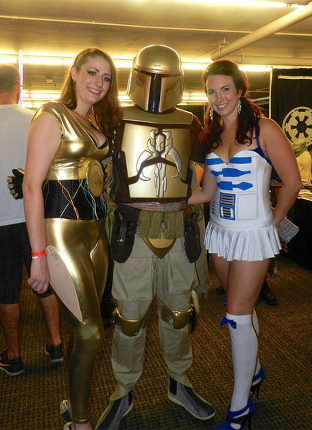 C-3PO and R2-D2 Show Off Their Sexy Side | All Geeks | Scoop.it