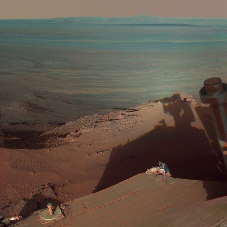 Mars rover sees its own shadow | Skylarkers | Scoop.it