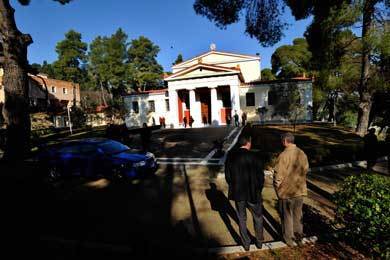 Police recover artifacts stolen from Olympia | Archaeology News | Scoop.it