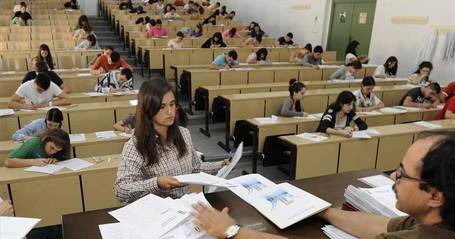 Selectividad: nervios, sonrisas y más esfuerzo | Lucha por la mejora de las condiciones laborales de los docentes extremeños | Scoop.it