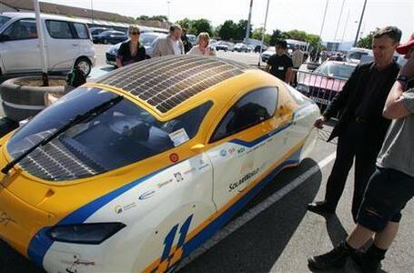 La premi&egrave;re voiture 100&nbsp;% solaire &agrave; Colmar - L'Alsace | Alsace Actu | Scoop.it