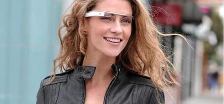 Google teste ses lunettes futuristes en r&eacute;alit&eacute; augment&eacute;e | Google - le monde de Google | Scoop.it