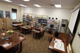 A Librarian's Guide to Makerspaces: 16 Resources - iLibrarian | Eb&oslash;ker i bibliotek | Scoop.it