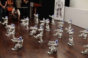 Even a group of dancing robotics can be complex | Robots and Robotics | Scoop.it