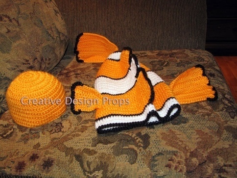 Clown-Fish Costume for Baby – Cocoon and Hat – Finding Nemo set – coral fish  newborn outfit – photo prop or gift for baby shower