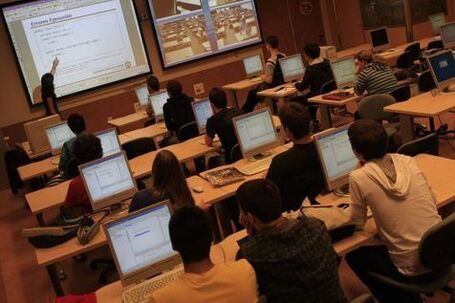 #vaeo #manifiesto Demanda por 'pirater&iacute;a' contra la Universidad Carlos III | INTERNET in DANGER | Scoop.it