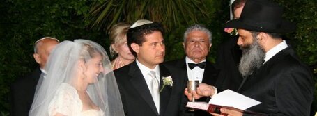 Il rabbino che sposa i gay con le lesbiche - Giornalettismo | LGBT Italia | Scoop.it
