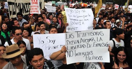 Redes, j&oacute;venes, pol&iacute;tica, hartazgo: Los universitarios mexicanos se rebelan contra &ldquo;la democracia de telenovela&rdquo; - #yosoy132 | Maestr@s y redes de aprendizajes | Scoop.it