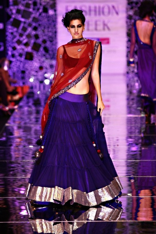 manish malhotra blue lehenga