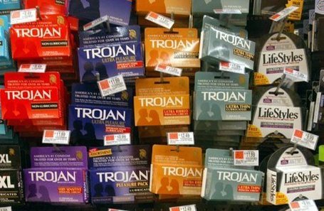 Deadly Weapon? Carrying A Condom As A Woman In NYC Might Get You Locked Up! (DETAILS) | Escorts | Scoop.it