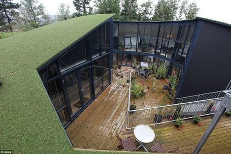 A House inside an Underground Reservoir | Id&eacute;es d'Architecture | Scoop.it