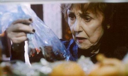 Q & A With Una Stubbs: The Joy of Victoria Sponges + Getting Sherlock Holmes to Eat - Los Angeles Restaurants and Dining - Squid Ink | Sherlock Holmes | Scoop.it
