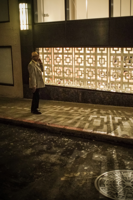 X Pro 1, legacy glass and evening Street Photography, Chinatown and North&nbsp;Beach | Denis Lincoln | Fuji X-Pro1 | Scoop.it