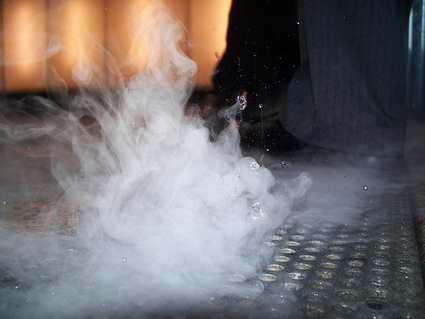 Un nuevo material aprovecha la energ&iacute;a del vapor de agua | Infraestructura Sostenible | Scoop.it