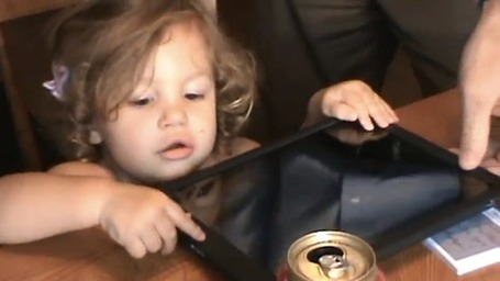 Toddlers need treatment for iPad addiction? | Early Brain Development | Scoop.it