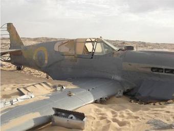 Un P-40 Kittyhawk de la RAF retrouv&eacute; presque intact dans le d&eacute;sert | CRAKKS | Scoop.it