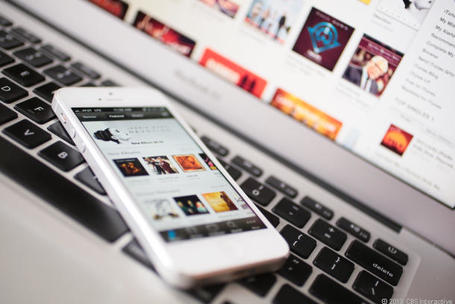 One issue holding up Apple iRadio: The economics of skipping songs | Music business | Scoop.it