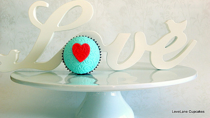 Cupcakes Take The Cake: Out Of The Blue Cupcakes By Love Lane Cupcakes | Cupcakealicious | Scoop.it
