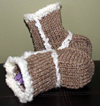 Baby booties knitting pattern | BabyCenter