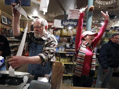 Cash Mobs: Will They Save American Small Business? | Small Business Marketing Ideas | UPrinting.com Small Business Blog | Smart Mobs | Scoop.it