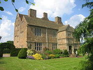 Jan Marsh: MONMOUTH Mark Steel & Manor Houses | The Long Gallery | Scoop.it