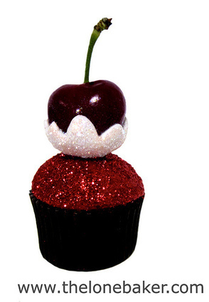 Snow Cherry Mini Cupcake | cupcakessssssss!!! | Scoop.it
