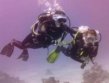 Anna's 'blind' scuba dive for Guide Dogs for the ... - Emperor Divers | ScubaObsessed | Scoop.it