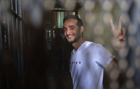 Le c&eacute;l&egrave;bre acteur Ahmed Helmy a sign&eacute; la p&eacute;tition "Tamarroud" | &Eacute;gypte-actualit&eacute;s | Scoop.it