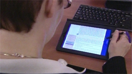 CTV Calgary- iPads replacing textbooks - CTV News | iPad in Education | Scoop.it