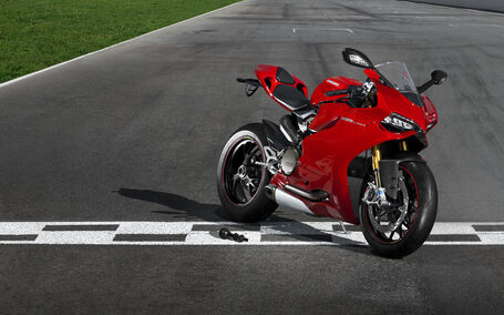 Ducati 1199 Panigale Superquadro engine 3D animation | Ductalk | Scoop.it