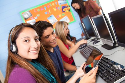 Teacher Training Needed to Meet Technology Needs in Classrooms - US News and World Report | United Way | Scoop.it