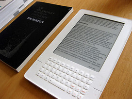 Freelance Writers Need To Know About Ebook Readers & The Environment &mdash; About Freelance Writing | Get Paid To Write Online | Scoop.it