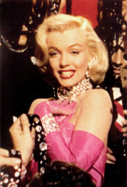 The Looking Glass Burlesque 1950&prime;s Night | Vintage Manchester ... | Celebrating Fabulosity: Pinup to Burlesque! | Scoop.it