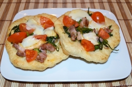 Pizzette salsiccia e friarielli | La Cucina Italiana - De Italiaanse Keuken - The Italian Kitchen | Scoop.it
