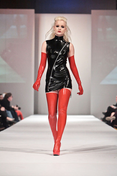 5 bizarre looks from Arts & Fashion Week, 2012 | LFN - latex fetish news | Scoop.it