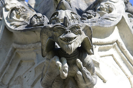 Une Chapelle &laquo;&nbsp;Gremlins&nbsp;&raquo; du XVe si&egrave;cle pr&egrave;s de Nantes | Rhit Genealogie | Scoop.it