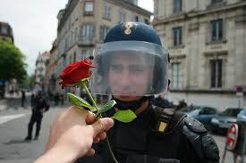 Le Buvard Bavard: La police, avec nous ! | Belgian Revolution | Scoop.it