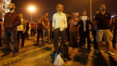 #Duranadam: 'standing man' protest goes viral as Turkey eyes law to restrict social media | L'impresa "mobile" | Scoop.it