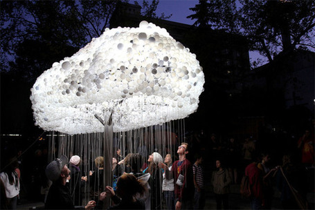 An Interactive Cloud Made of 6,000 Light Bulbs | Art Installations, Sculpture | Scoop.it