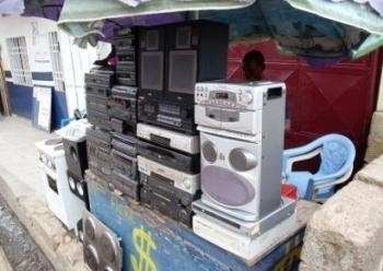 MARCH&Eacute; DE LA PETITE VITESSE &Agrave; TANANARIVE | LES OREILLES BRUISSONNANTES | Scoop.it