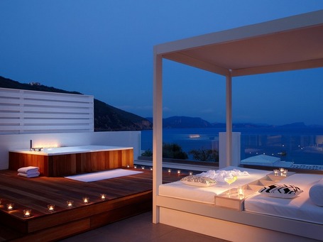 Here you will find your ideal hotel in Parga... | Parga Hotels Lichnos Beach and Suites: Book Online | Scoop.it