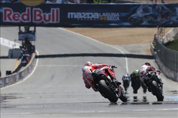 Hayden flies Ducati flag, overtakes Rossi overall | Crash.Net | Ductalk | Scoop.it