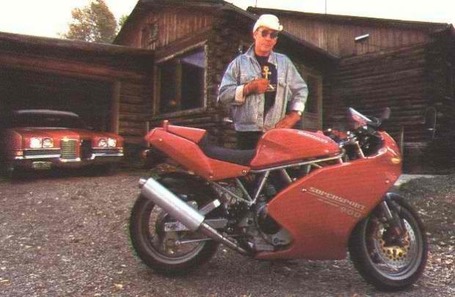 The Most Entertaining Ducati Review Ever | The Smoking Tire | Desmopro News | Scoop.it