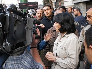 ABC News' Christiane Amanpour Reports on the Protestors' Fight in Egypt | La revoluci&oacute;n de la prensa digital | Scoop.it