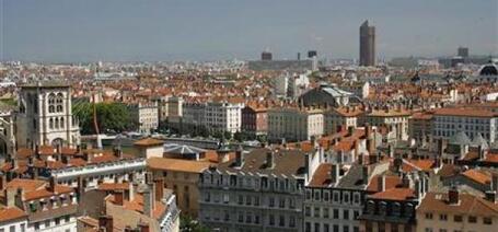 Pour all&eacute;ger le co&ucirc;t du travail, il faut taxer l'immobilier, selon l'OCDE | selfagence.com Immobilier vendre sans commission | Scoop.it