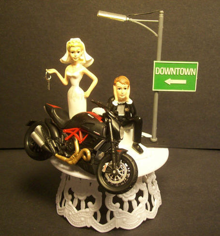 Ducati Diavel Carbon Bride and Groom Wedding Cake Topper. Really. | Ductalk | Scoop.it