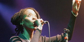 La chanteuse Teri Moise se serait suicid&eacute;e | Nov@ | Scoop.it