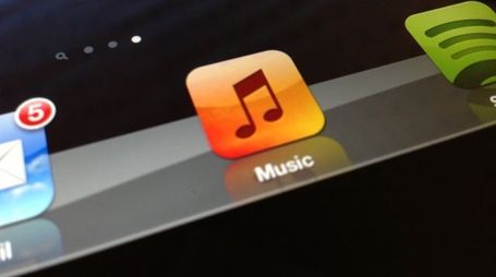 Apple strikes iRadio deal with Universal Music | Music business | Scoop.it